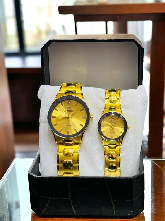 Look loom golden matching couple watches set with metal bands in black gift box